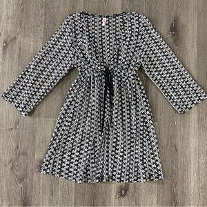 Eyelet Swim Coverup Beachwear Womens Size Medium Long Sleeve Adjustable Waist